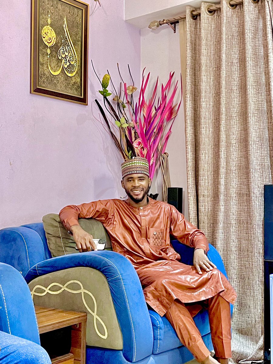 BalaNawas's tweet photo. Alhamdulillah forever TGIF@N52 📿📿💕 https://t.co/Df07t7ACr2
