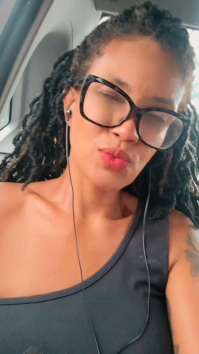 Beijinhos e bom final de semana!