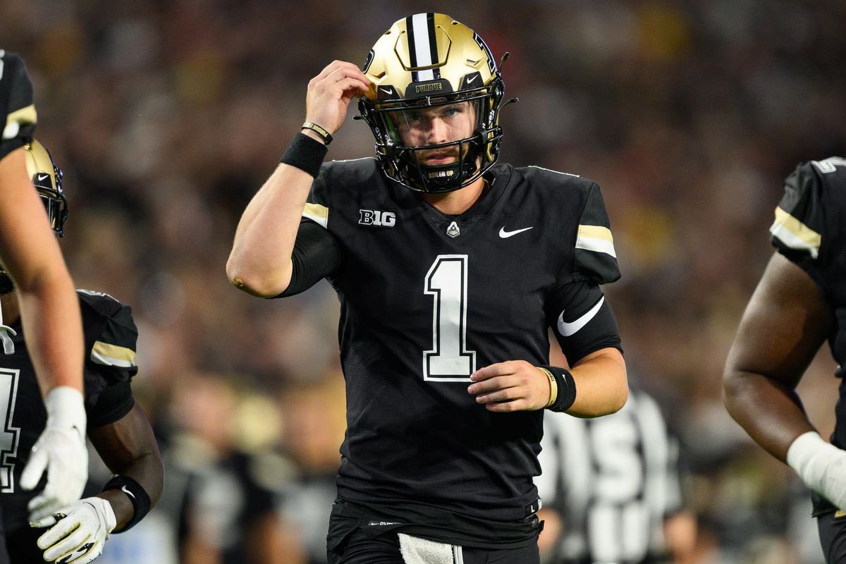 DubJellison's tweet photo. #Purdue fans, what’s your prediction for tomorrow’s game in Ann Arbor against the Wolverines? 👇 https://t.co/d19G0dl9bV