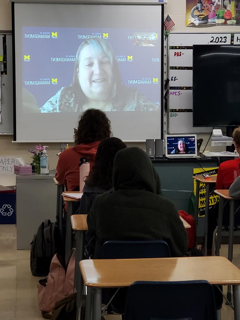 #Environmental science students had a guest speaker today to talk about their personal experience living in Flint MI during the water crisis. Great way to end our water unit! <a href="/NPHS_Science/">NPHS Science Team</a> <a href="/VoelzJames/">New Palestine High School</a>