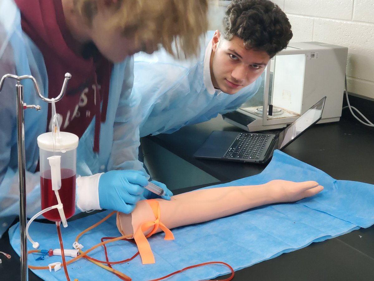 #PBS Students practiced being phlebotomists today with a simulated blood draw! They did a wonderful job! 💉 
<a href="/NPHS_Science/">NPHS Science Team</a> 
<a href="/VoelzJames/">New Palestine High School</a>