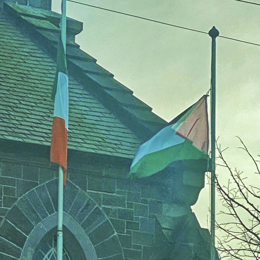 Irish Unity ๐ฎ๐ช๐ต๐ธ (@irishunity) on Twitter photo Palestineโs Flag flying proudly alongside our National Flag at Newbridge Town Hall ๐
๐ธ <a href="/JamesStokesSF/">James Stokes</a> Palestineโs Flag flying proudly alongside our National Flag at Newbridge Town Hall ๐
๐ธ <a href="/JamesStokesSF/">James Stokes</a>