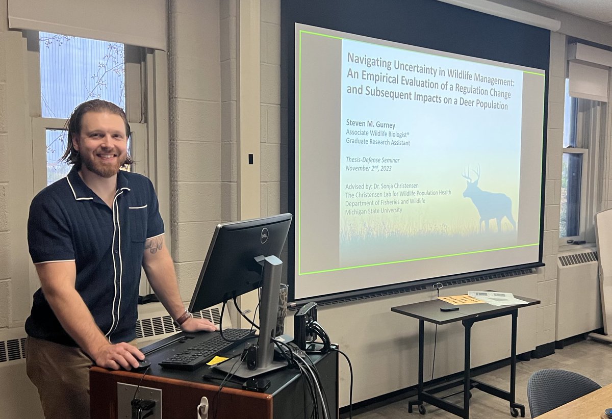 HUGE congrats to @WildliferSteve on a successful defense of his master’s thesis yesterday! This was an enormous effort and I couldn’t be more proud of my first graduate student. 🥳🦌🎓