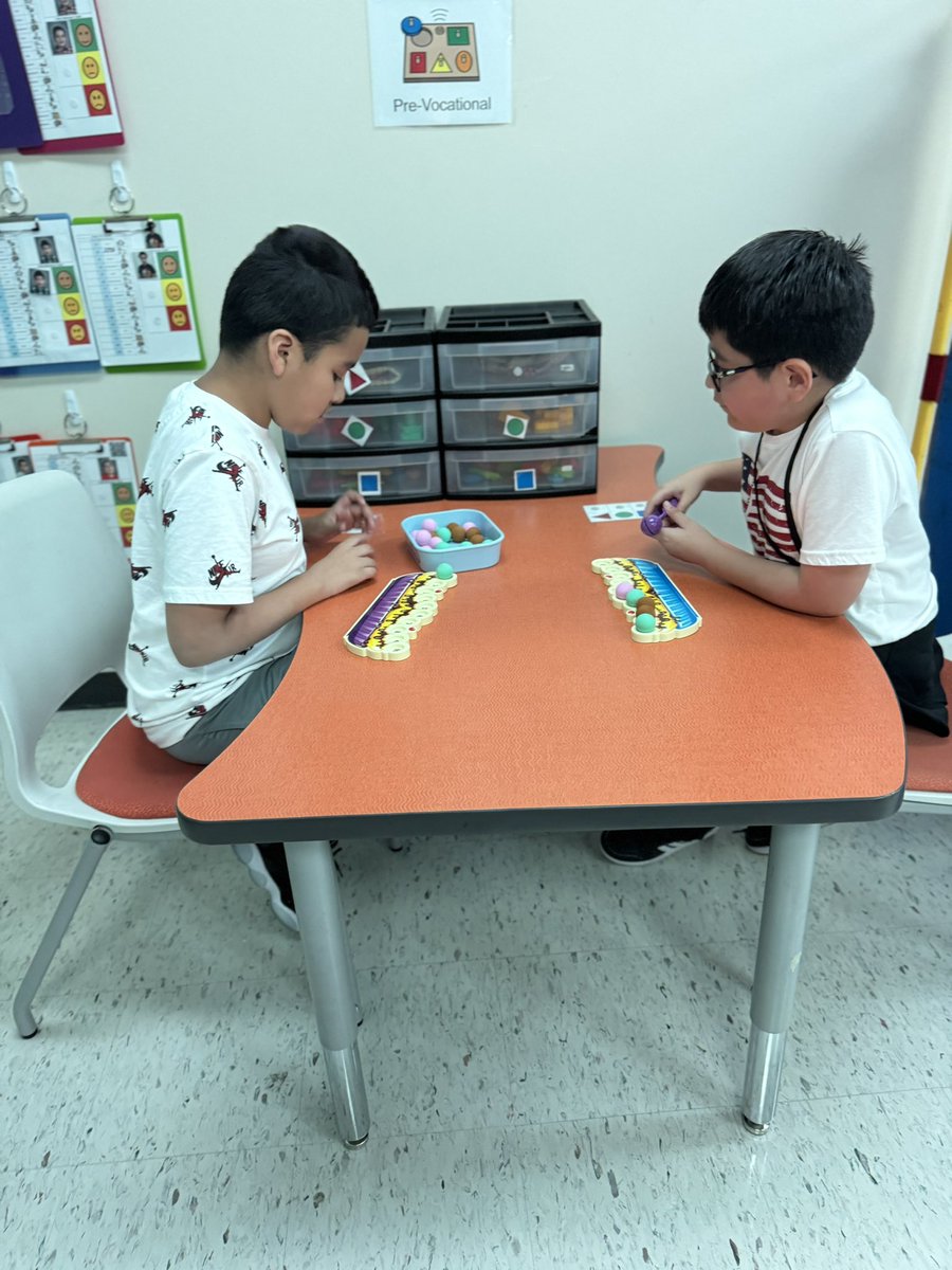 ohacuna1's tweet image. What a great start to @BestBuddiesTX at @CarrollES_AISD ! We are super excited to create lasting inclusive connections. Thank You @LilyChavezAISD and @SerjioMedina for the opportunity to implement such a great program at our campus! @AldineISD 

#BestBuddies
#MatchParty