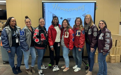 Dusted off the old letterman jackets to celebrate red ribbon week with our very own Homecoming Day! 👩‍🎓 Look at all of the @FortBendISD alumni! 👀 #RedRibbonWeek #GrowingLeaders