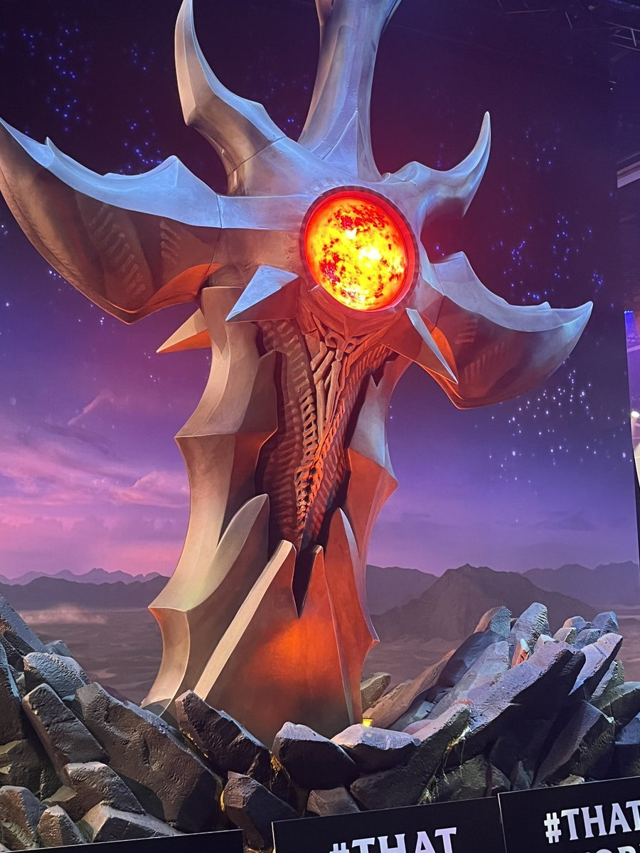 ncstumbo1's tweet photo. #BlizzCon2023 #BlizzCon #thatsword https://t.co/16x8oIz0tV