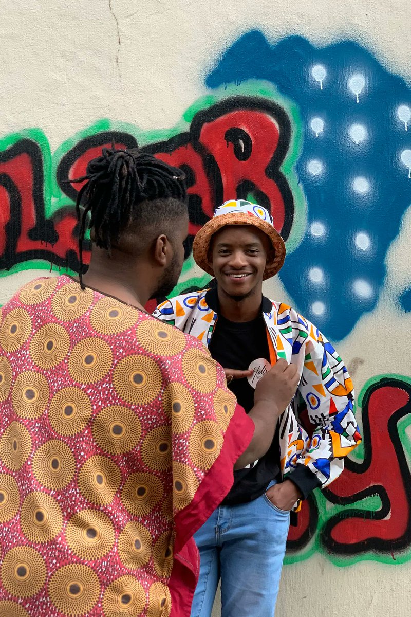 Looking for a unique creative experience in Jo'Burg? 🧶🧥 Create a custom bomber jacket with <a href="/SeboCaraci/">Smiles :)</a>. 

He'll guide you through the city's fabric shops before collaborating with you to create your custom jacket. 

Who's keen? 😁