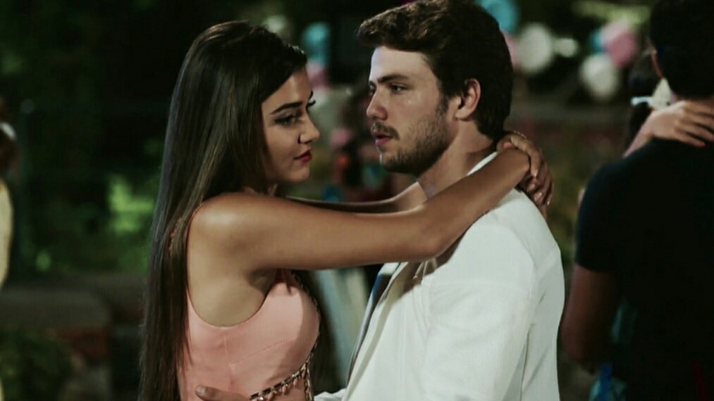 they weren’t even together #AlSel