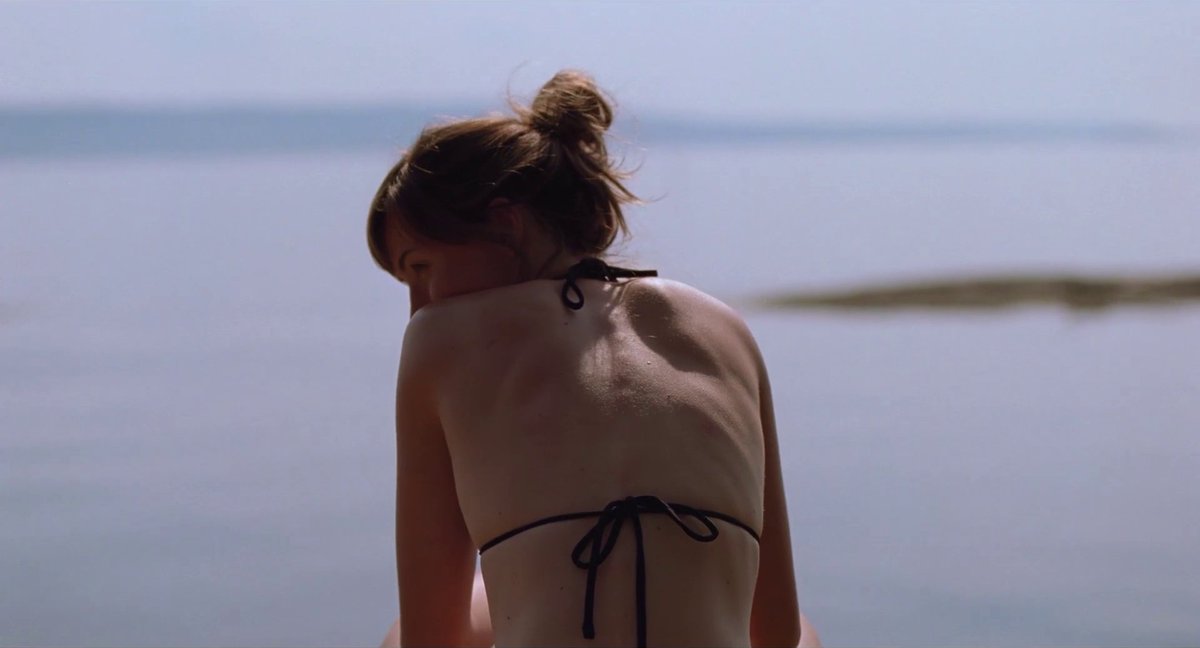 TheCinesthetic's tweet photo. The Worst Person in the World (2021) dir. Joachim Trier https://t.co/lotjO7rclF