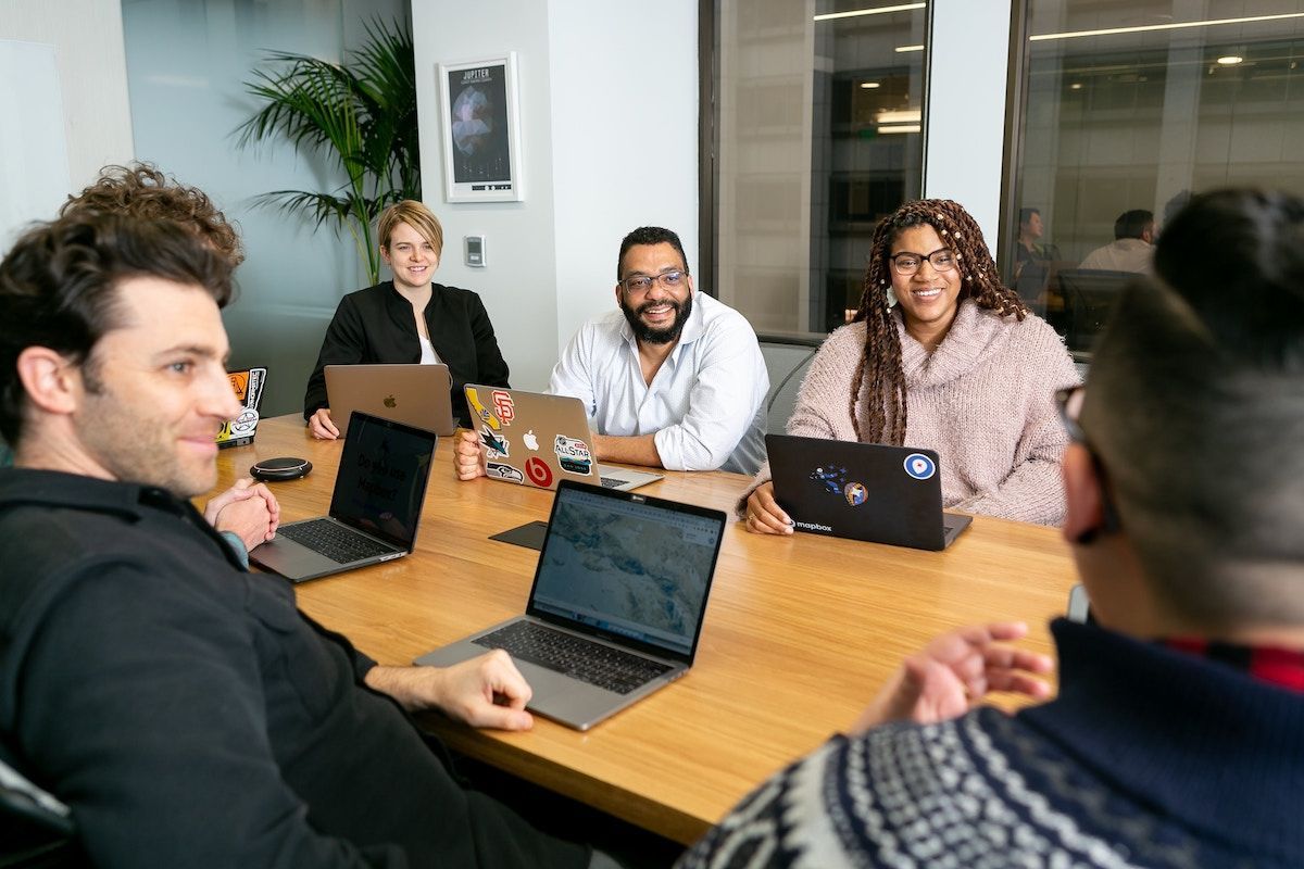 PagodaTech's tweet image. Slack or Teams? FInd out which is the best collaboration tool for your business. buff.ly/44hUw8v 
#SMBtechtips #SMBsuccess #ITservices