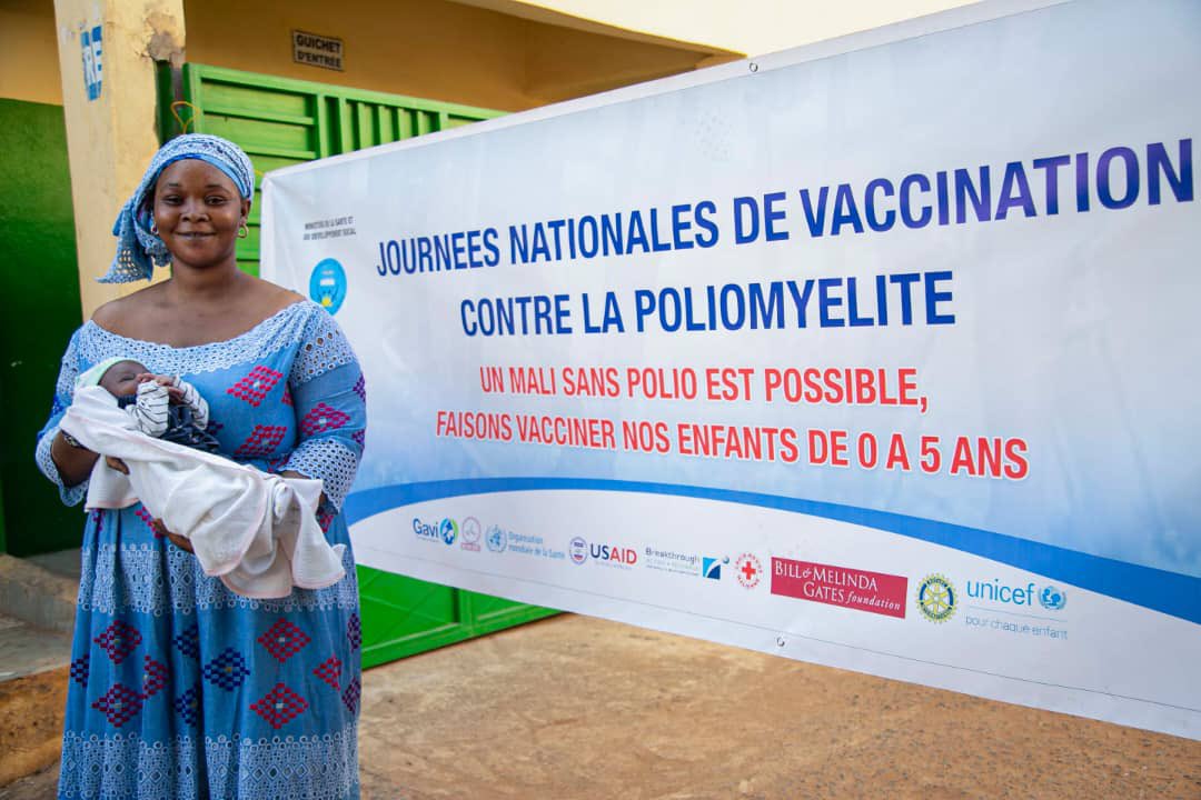 mariamnaf's tweet photo. Arrêt sur image lors du lancement des journées de vaccination contre la poliomyélite des enfants de 0 à 5 ans, 1er passage. C’était ce vendredi 3 novembre 2023 à lafiabougou AACOLA 1, sous la présidence de Assa Badiallo Touré, Ministre de la Santé et du Développement social. https://t.co/ephLyrAkHd