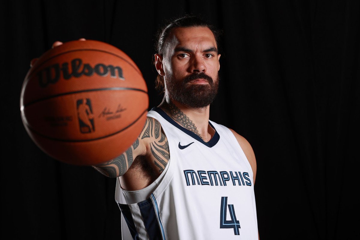 SVK_100's tweet photo. Forget your Star sign, show me your birthday twins. 

Steven Adams, Sir Edmund Hillary, Ray Allen, Gisele Bündchen 

20th July 😮‍💨 https://t.co/yfjnhzPnob