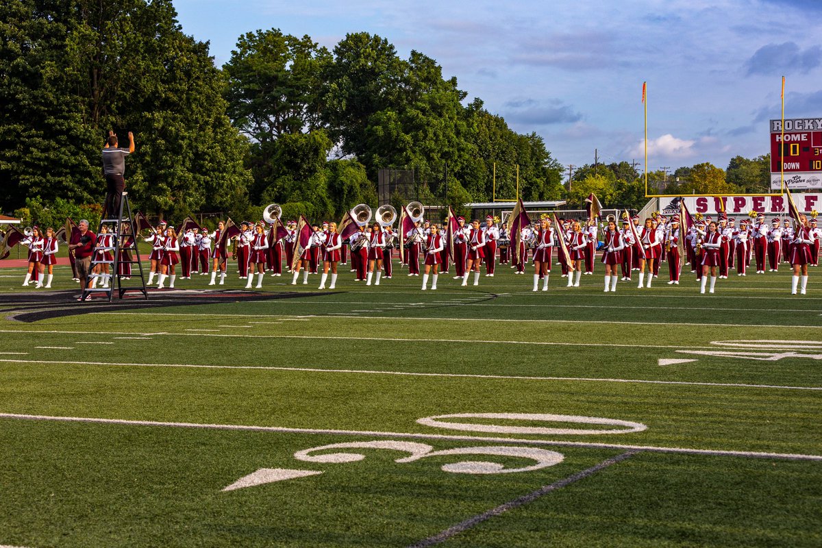 rrhsbando tweet picture
