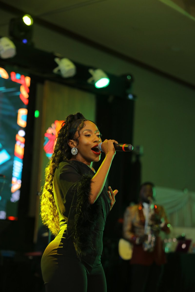 cbsfm_ug's tweet photo. Talented @IamVinka steals the show at  #APeaceConcert23  here at Speke Resort Munyonyo.
It's a night of raising money to support @MakerereRotary. https://t.co/oQmaxkqR5t