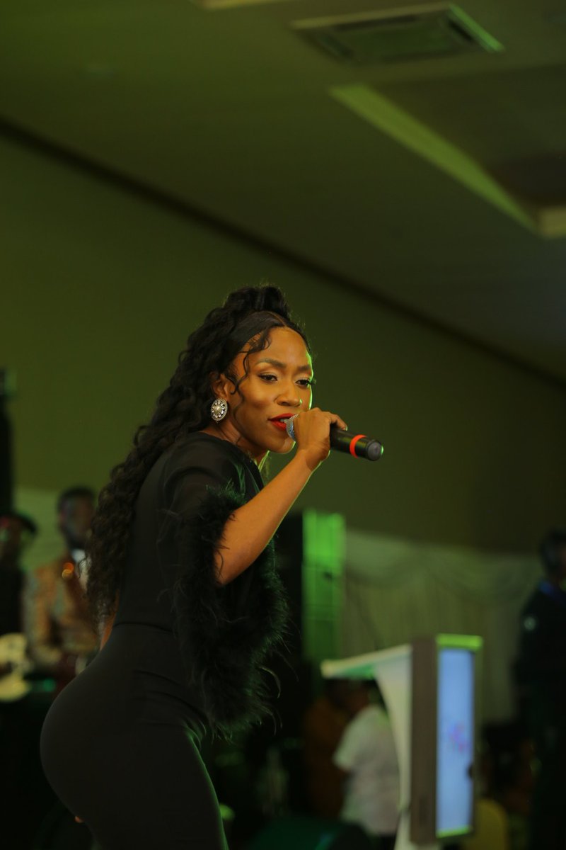 cbsfm_ug's tweet photo. Talented @IamVinka steals the show at  #APeaceConcert23  here at Speke Resort Munyonyo.
It's a night of raising money to support @MakerereRotary. https://t.co/oQmaxkqR5t
