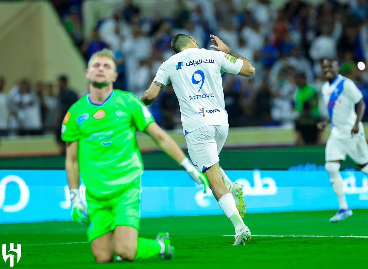 s5_7a_'s tweet photo. 🔝#الهلال في الصدارة 💙
الأكثر كسبًا للنقاط 3️⃣2️⃣
الأكثر تحقيقًا للأهداف 3️⃣2️⃣
الأقل استقبالًا للأهداف 8️⃣
بلا خسارة 🚫
#الزعيم💙✌️ https://t.co/NqNcXV8jPS