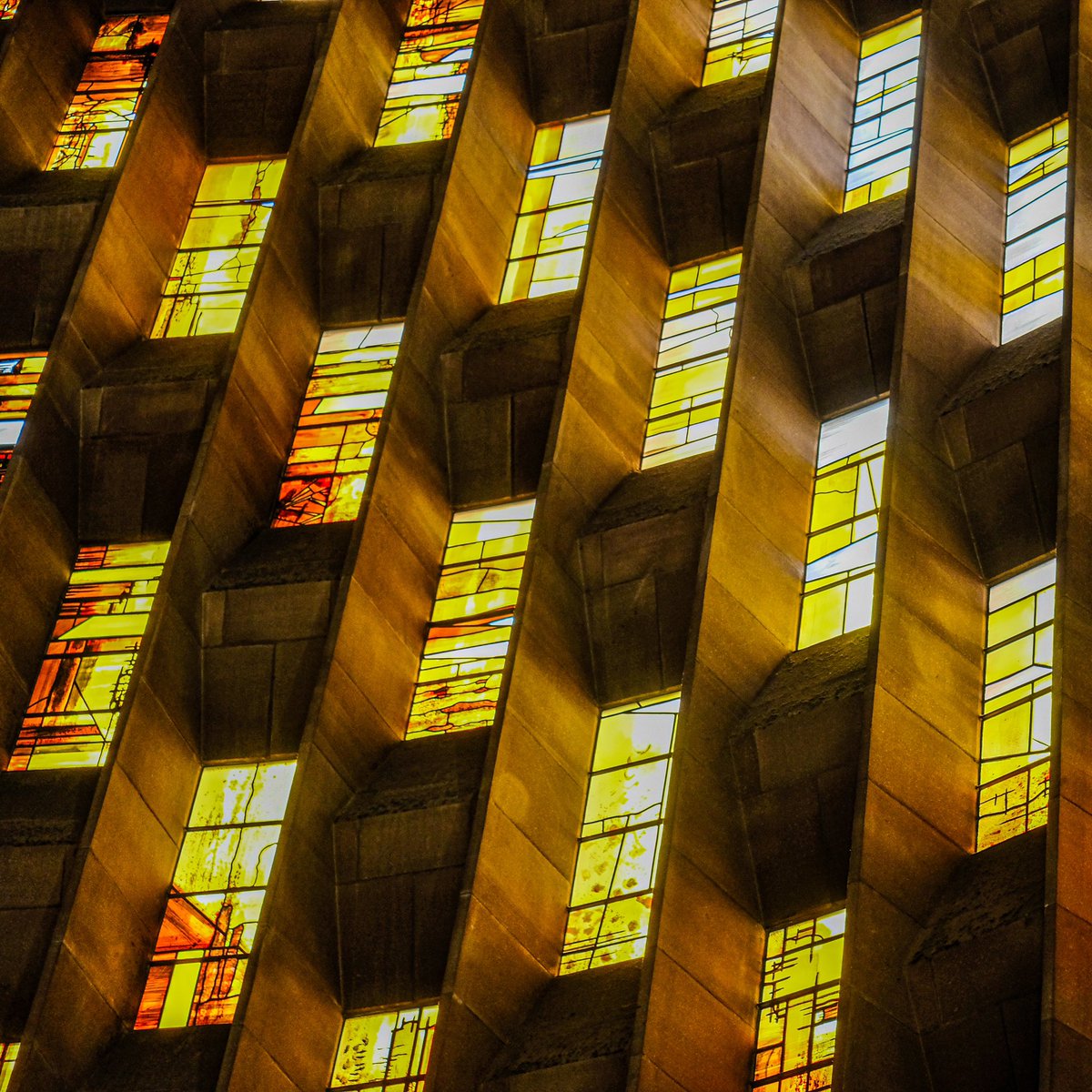 The Colour Palette Company tweet media