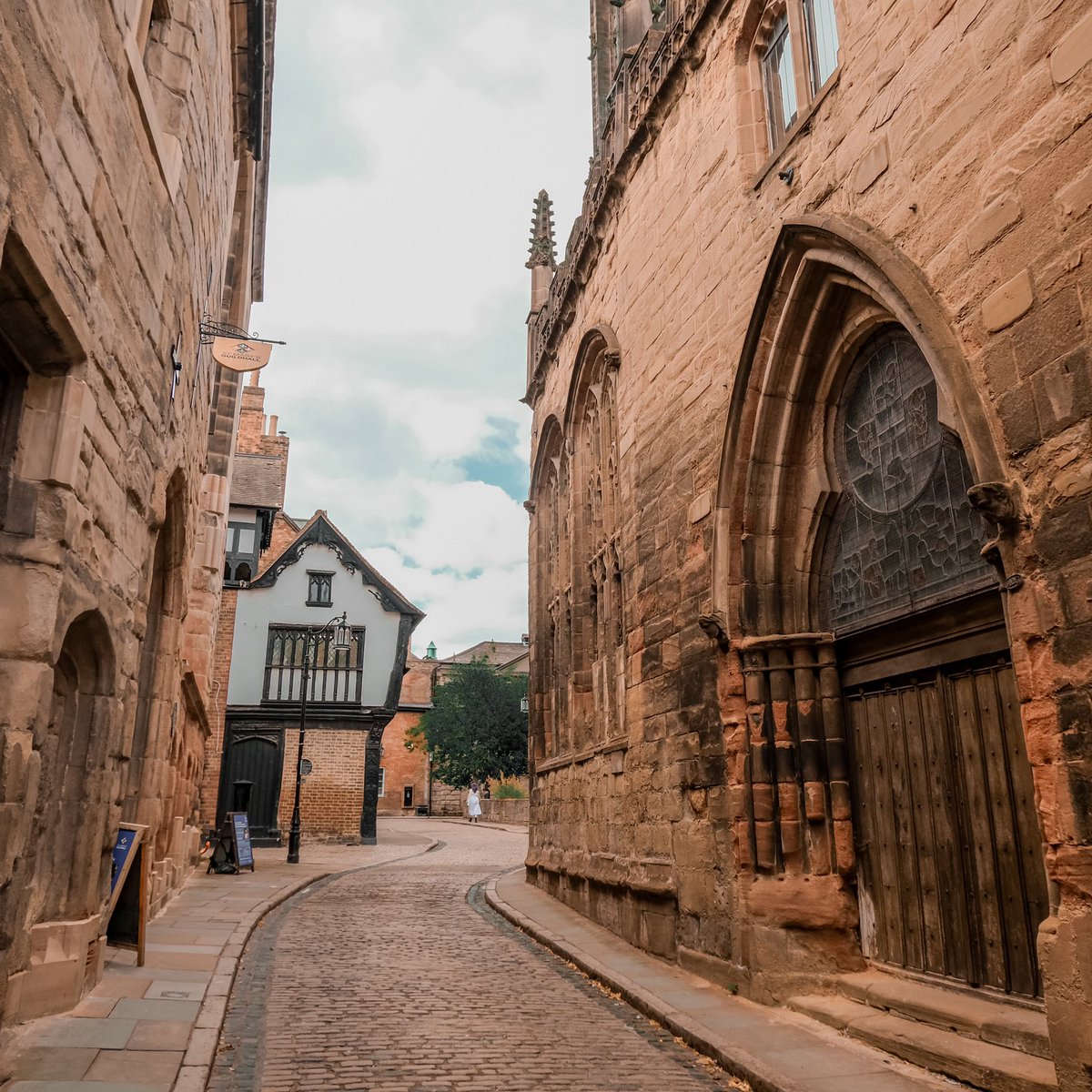 The Colour Palette Company tweet media