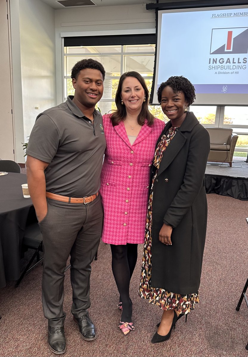 jacksoncedf's tweet photo. This week, during a presentation to the Gulf Coast Business Council, JCEDF highlighted how long-term visions and strategic investments result in consistent growth for Jackson County, the most industrialized county in the state! #competitive #connected #capitalintensive https://t.co/wGTNqbPcJS