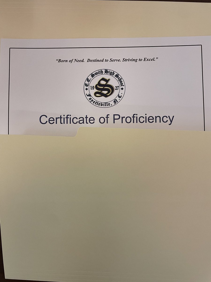 eesmithhigh's tweet image. 🎉Today we recognized our Seniors who passed the Practice ACT WorkKeys Assessment. #WorkKeys covers Workplace Documents, Applied Mathematics, and Graphic Literacy. It is a true test of #realworld &amp;amp; employability.  Great job Seniors- Official Test is 11/29. 💙💛Go Golden Bulls.