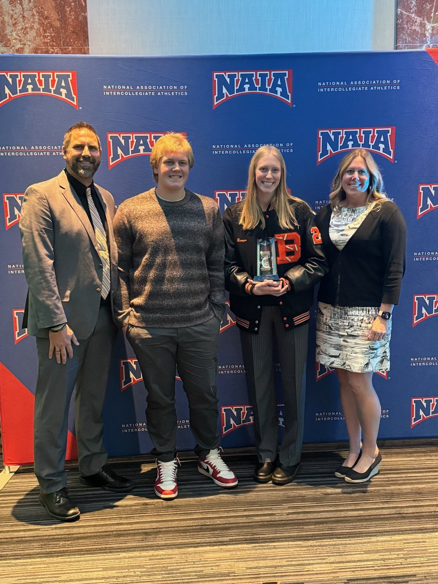 So proud of Harper Razak, who was recognized with the NAIA Champion of Character award on Thursday! This exclusive award goes to a single high school student who best embodies the characteristics of integrity and character. No one at BSHS is more deserving of this recognition!