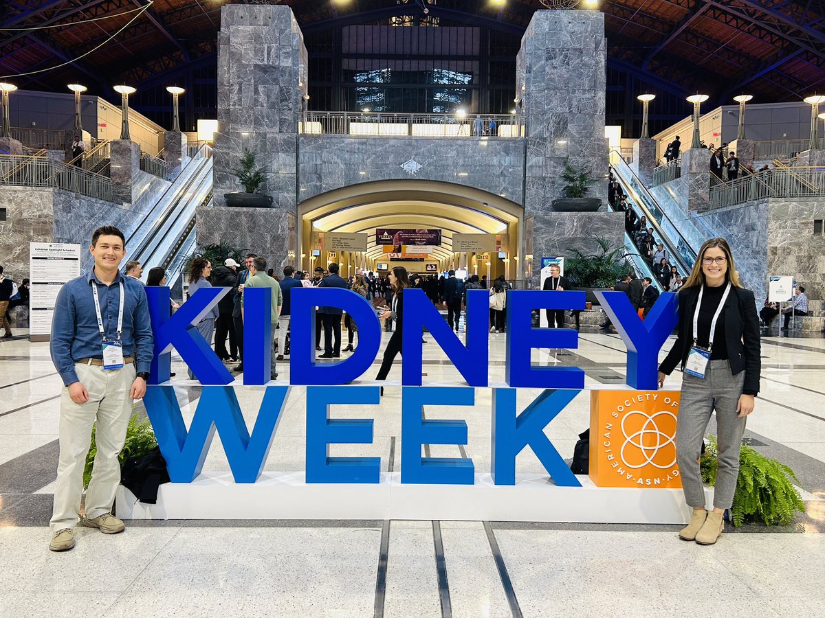 RachGietzen's tweet photo. Time for kidney week with my favorite co-fellow @RiverCharles5. Thanks @arkanalabs for taking us! #ASN23 #ASNKidney #KidneyWk #kidneypathology https://t.co/7oAoJuhizC