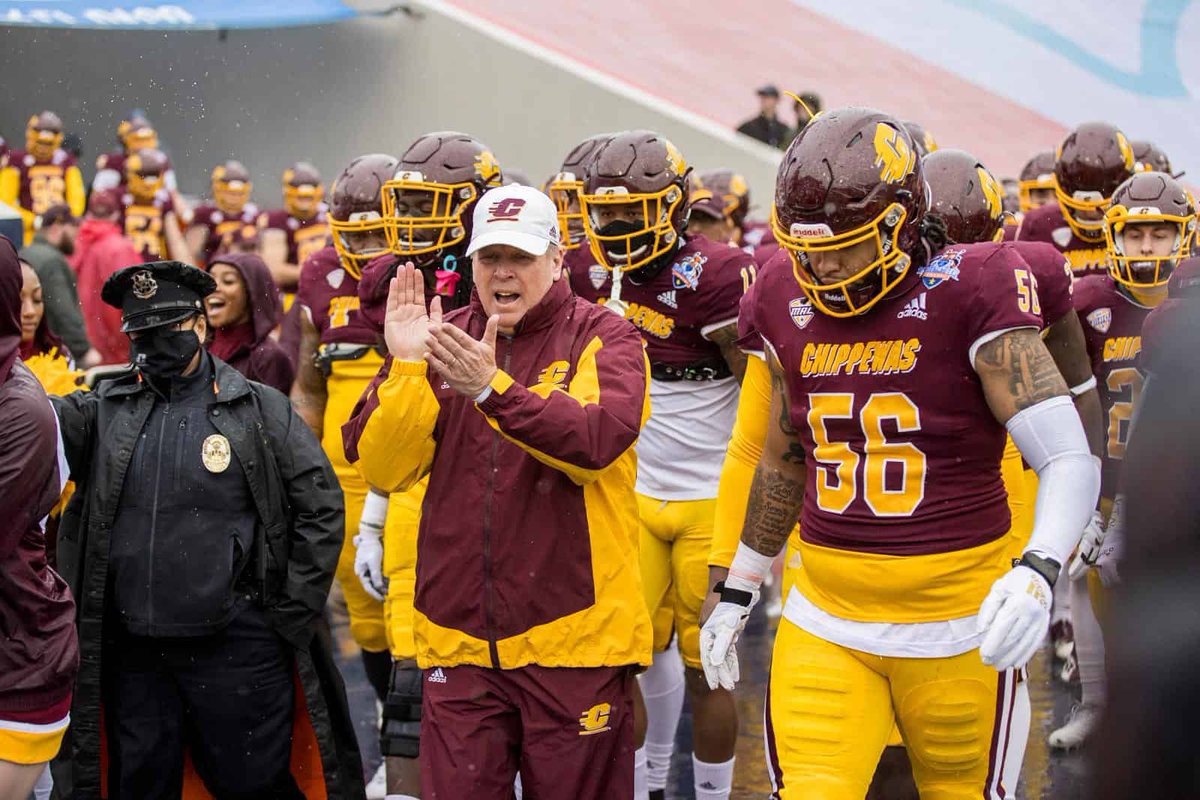 Coach Nick Galatis tweet media