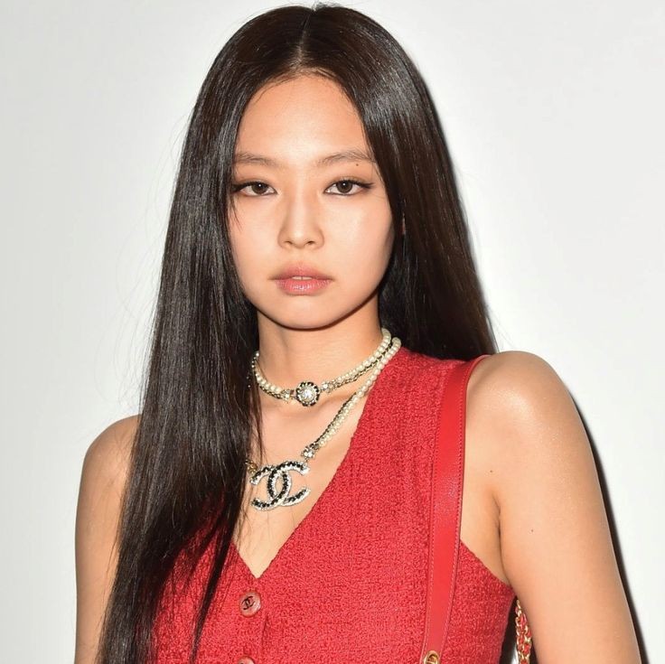 PINTEREST tweet media