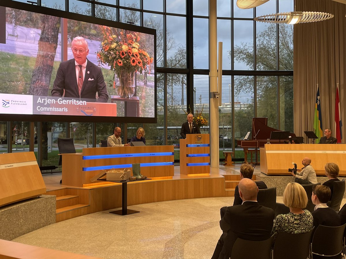 Vol energie is onze nieuwe commissaris van de koning Flevoland Arjan Gerritsen van start gegaan om onze provincie nog mooier te maken <a href="/FlevoNieuws/">Provincie Flevoland</a> <a href="/VVDFlevoland/">VVD Flevoland</a>