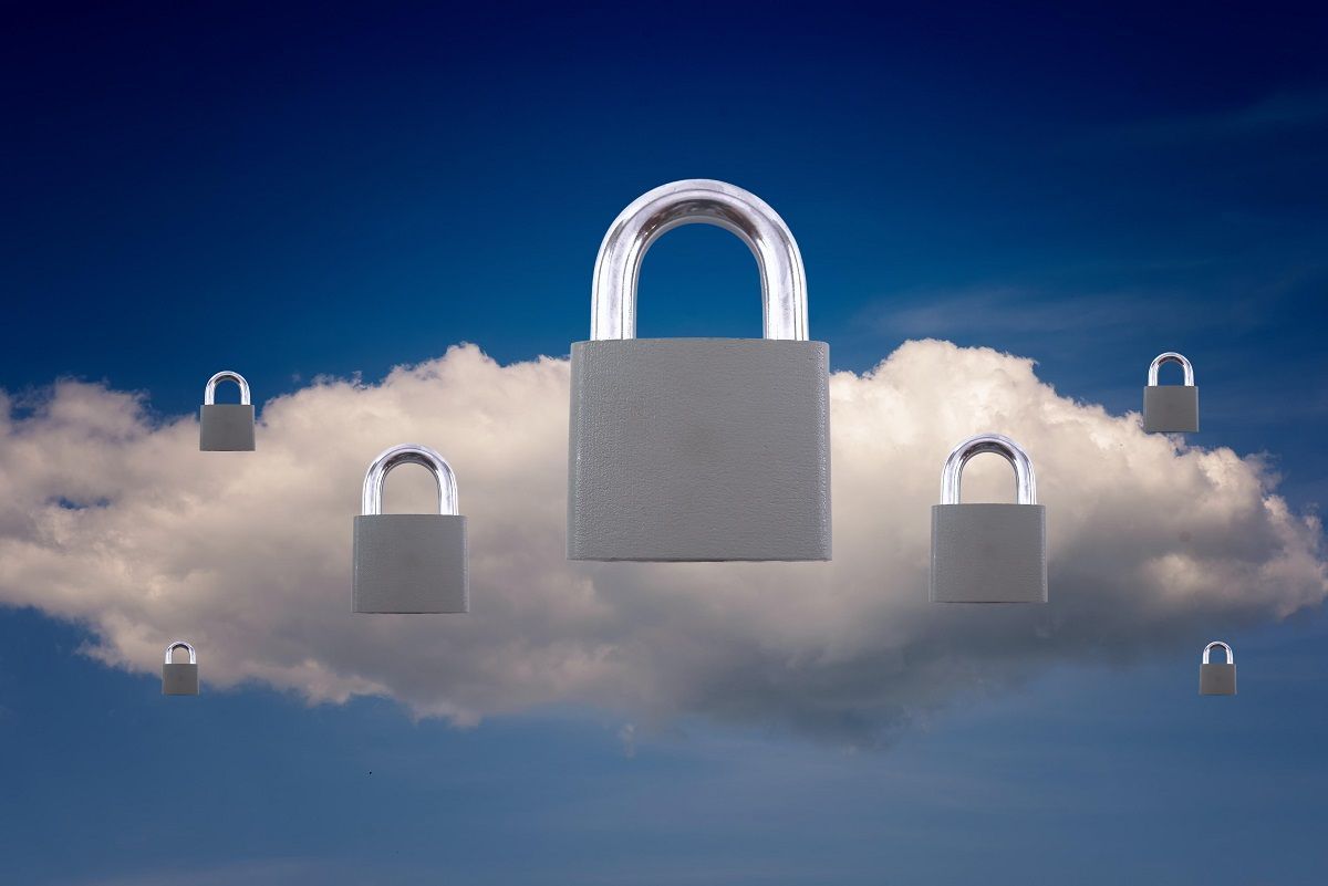 omvapt's tweet image. #Oracle Enables #MFA by Default on #Oracle_Cloud 
vapt.me/OracleMFA