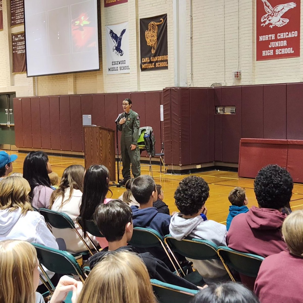 Deer Path Middle School tweet media