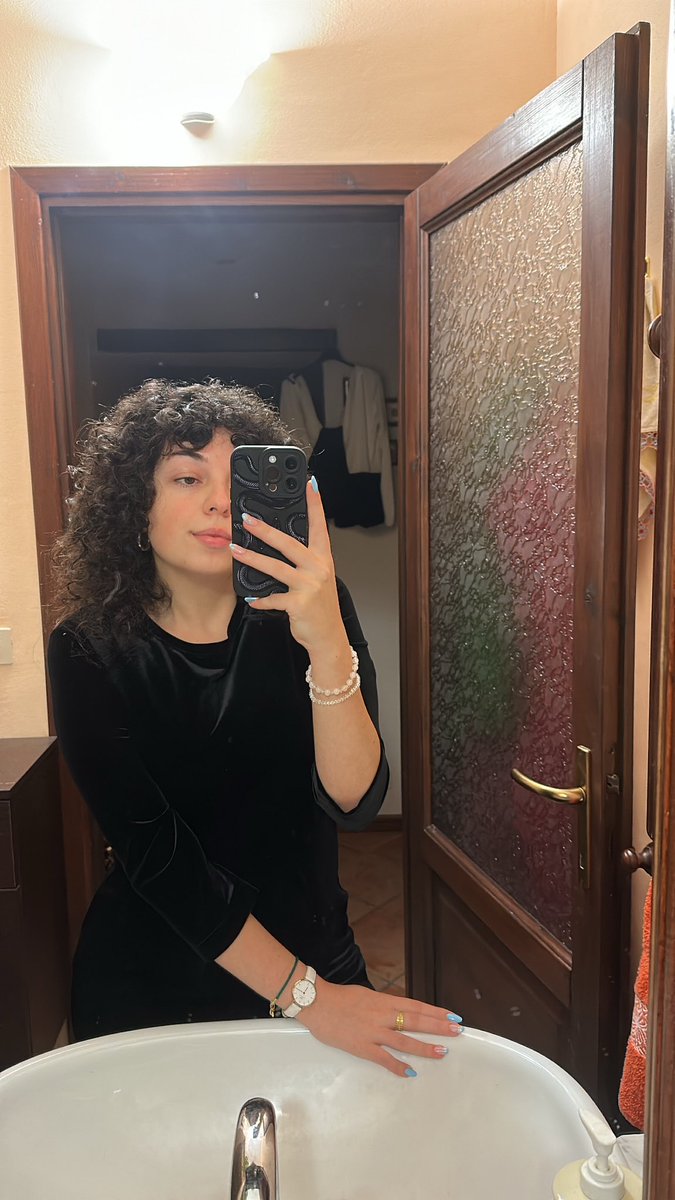 Howl ~ Roby 🖤💙𓃠 tweet media