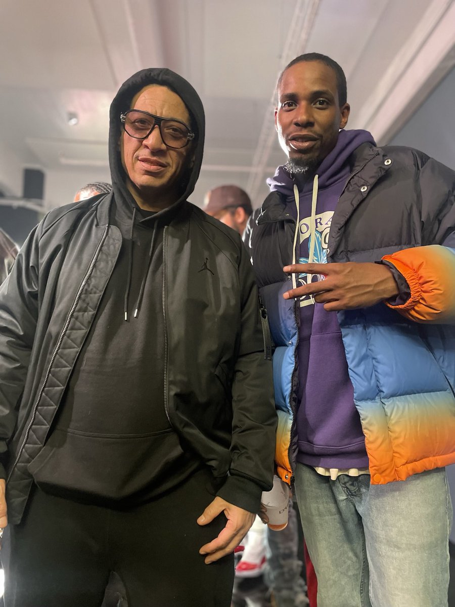 loopylifepiif's tweet photo. RIP Kay Slay ππΎ Glad To Be Apart Of The 200 With The Legends π― Video Drop Tonight π€πΎ Meanwhile Iβm Still Working Itβs A Marathon ππ€« #LoopyLife #FTD https://t.co/zlw2X1uTSu