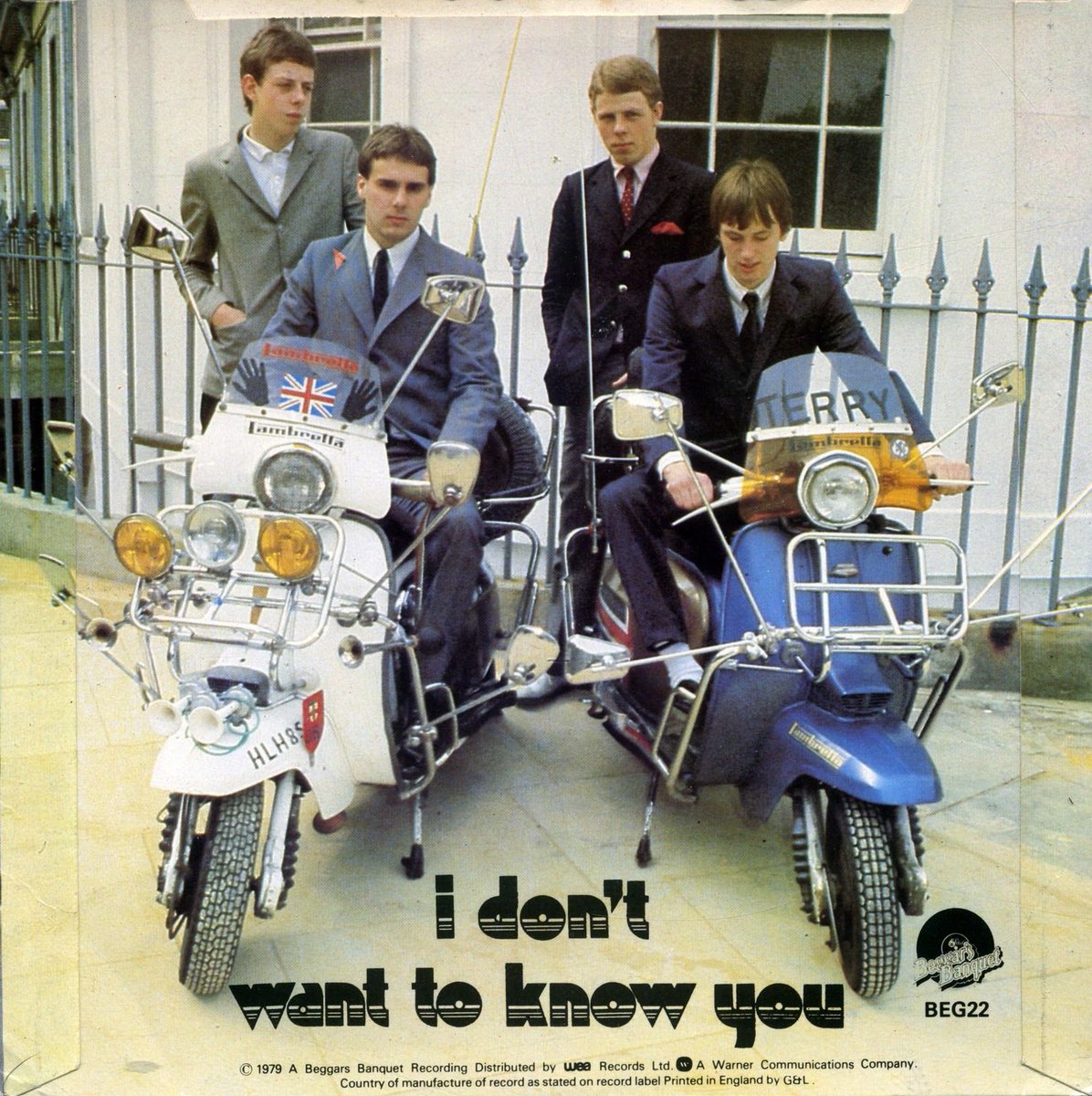 #music #punk #poppunk #mod #modrevival
The Merton Parkas - I Don't Want To Now You (1979)
Pop Punk/Mod Revival
London🇬🇧