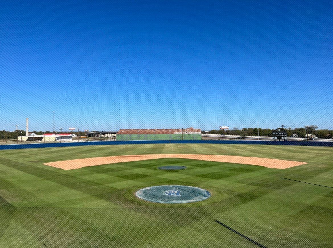It's beginning to look a lot like...BASEBALL SEASON. Thank you Aaron Diaz and crew for making this place shine!