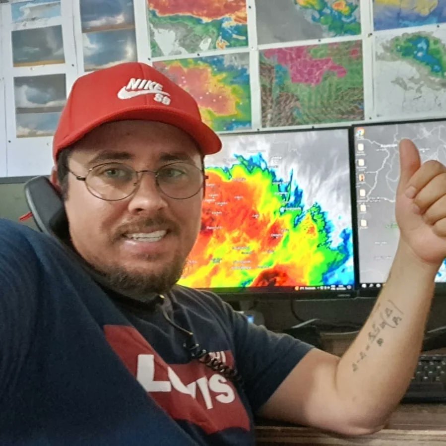 Meteorologista Piter Scheuer 🌪 tweet media