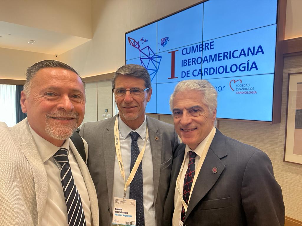 SIAC (@siac_cardio) on Twitter photo La SIAC participó en la 1era. Cumbre Iberoamericana de Cardiologia en Málaga. 
Los invitamos a visualizar una nota sobre jornada aquí: youtu.be/EcwuBBCyHqY
<a href="/Risantilopezcar/">Ricardo Lopez Santi</a> <a href="/secardiologia/">Soc Esp Cardiología</a> <a href="/jvillacastin/">Julian P Villacastin</a> La SIAC participó en la 1era. Cumbre Iberoamericana de Cardiologia en Málaga. 
Los invitamos a visualizar una nota sobre jornada aquí: youtu.be/EcwuBBCyHqY
<a href="/Risantilopezcar/">Ricardo Lopez Santi</a> <a href="/secardiologia/">Soc Esp Cardiología</a> <a href="/jvillacastin/">Julian P Villacastin</a>