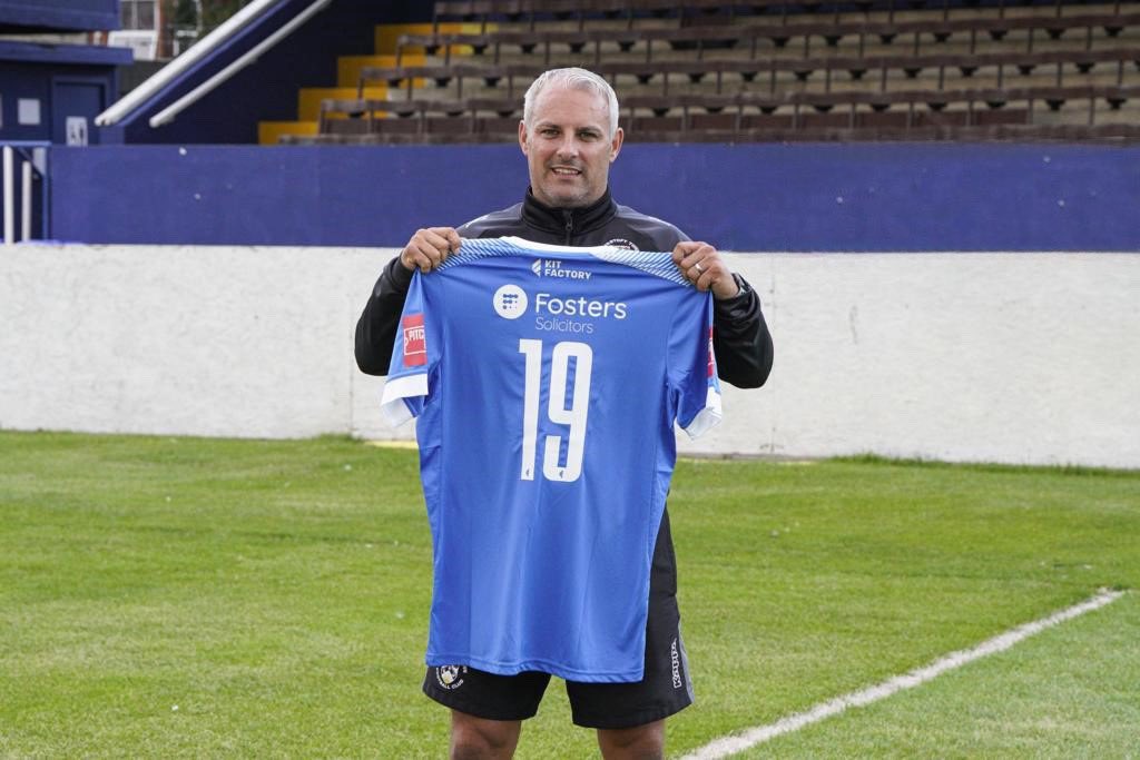 OFCLTRAWLERBOYS's tweet photo. 🗣️ “It will be a tough match in what is a big, busy period for us”

The boss @7Godders previews tomorrow’s home clash between the 2nd &amp; 3rd placed sides in the @IsthmianLeague North Division that kickstarts a run of 5 games in 14 days for The Blues 💙🤍
▶️ https://t.co/5tnbCqS2za https://t.co/3L7imzXTTh