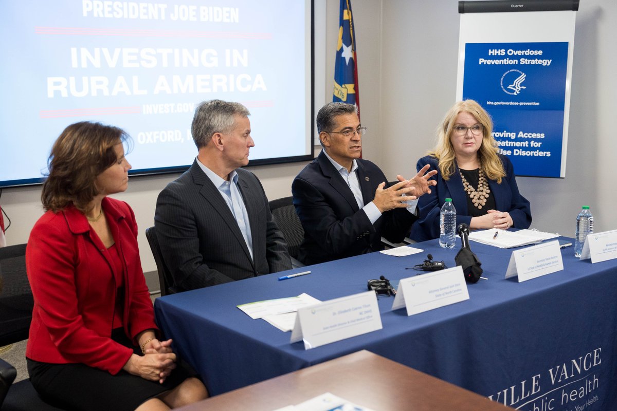 Recently, @HRSAgov invested over $3M across North Carolina to expand access to mental health & substance use disorder treatment in the state’s rural areas. Administrator Johnson, @NCAGO & I visited @granvillevance3 in Oxford to see @POTUS’ investments in rural America in action.