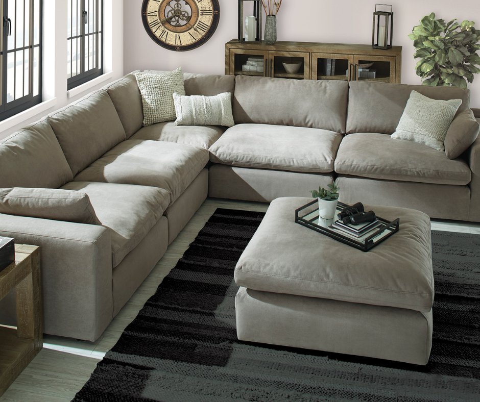 - Darvin Furniture #FunFactFriday -

#DidYouKnow that Darvin carries a great selection of sectionals that radiate Modern Comfort. Explore our options and customize your perfect fit today! #Furniture #moderncomfort #deepseating

bit.ly/47iwnA8