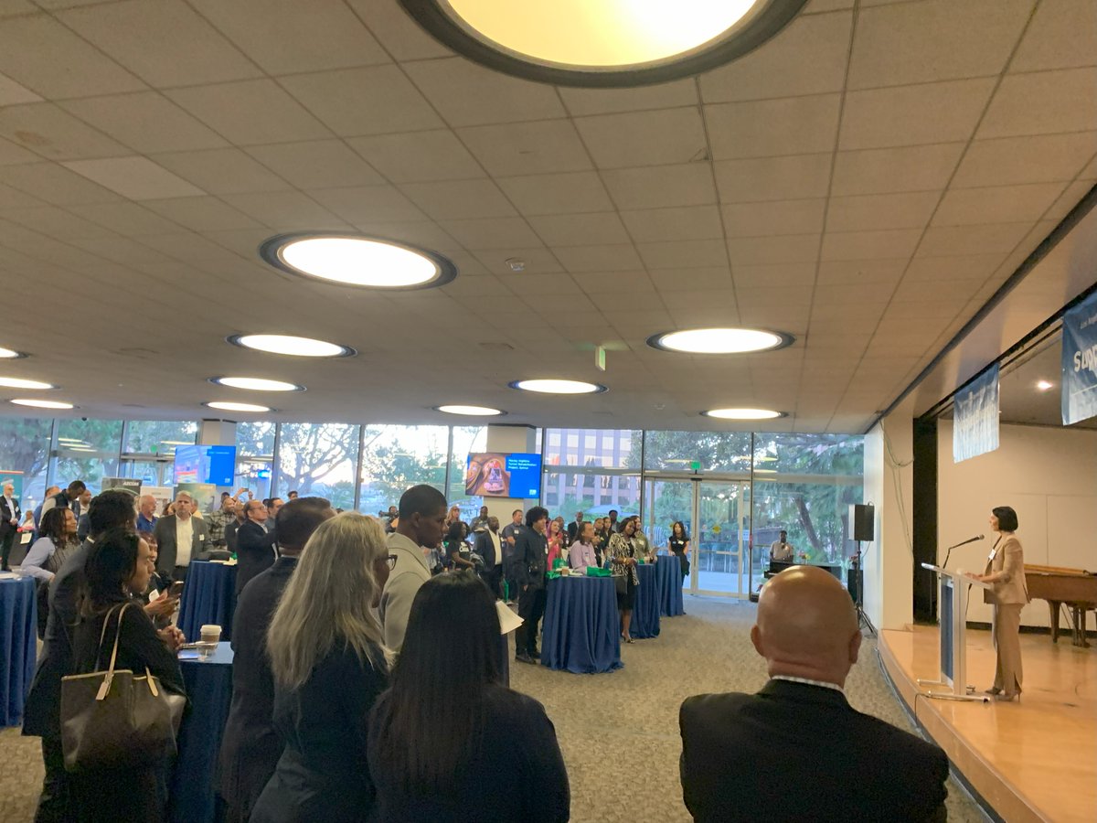 dakcomm's tweet image. Yesterday, LADWP hosted their Supplier Diversity Fair bringing together Primes &amp;amp; City Agencies to meaningfully interact with small businesses. We're proud of the great turn out and the support from Civic &amp;amp; DWP Leadership towards initiatives around diversity, equity &amp;amp; inclusion!