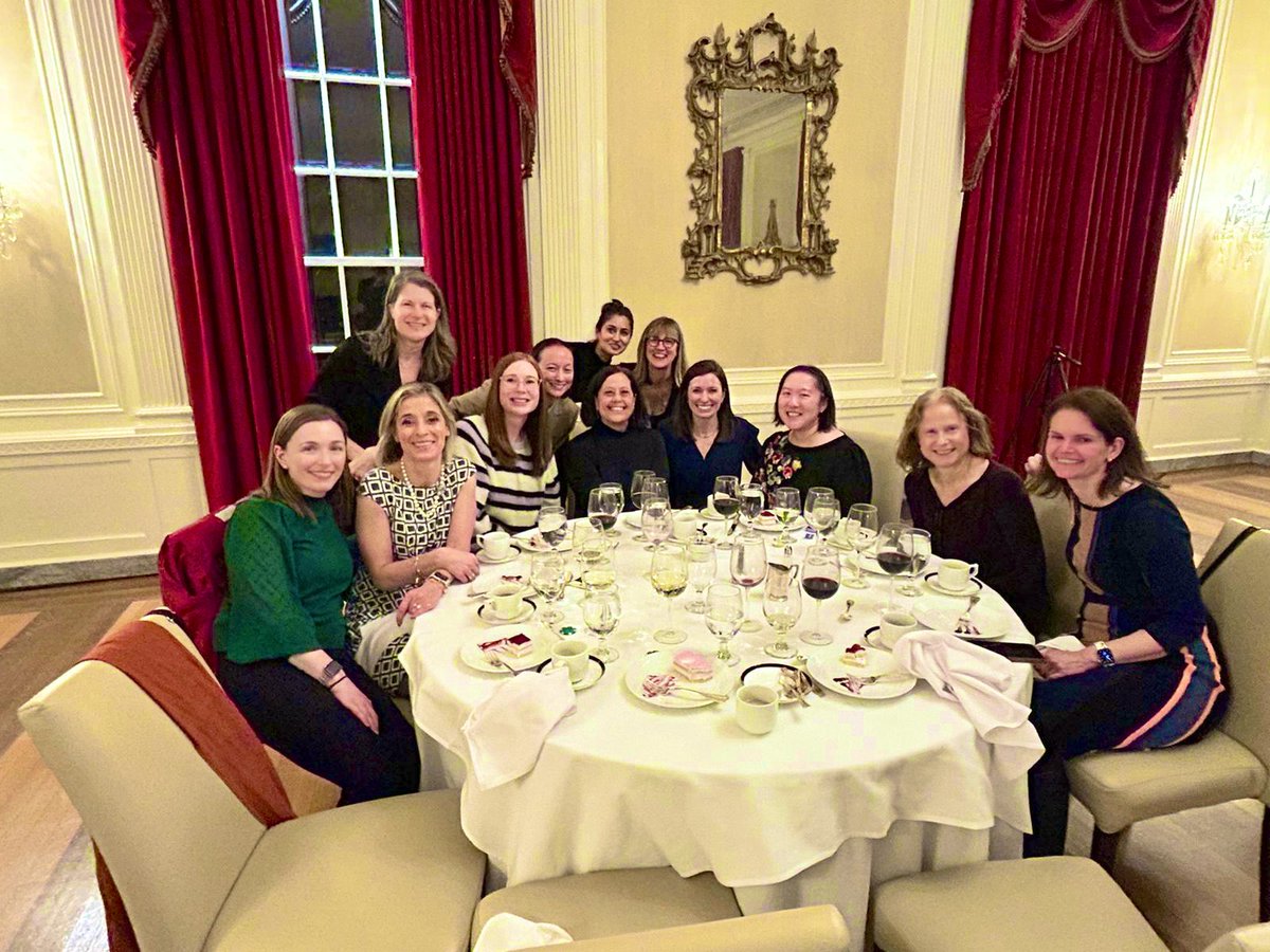 MaggieFlanagan's tweet photo. It has been such a privilege to meet each and every one of these amazing individuals over the past couple of weeks! @whallradonc @SurgEdMD @DSayMD @SidPuram @underhillandrew @JonnyMoriarty 

Thanks @HarvardChanSPH for an incredible leadership development experience 🙏😊. https://t.co/IKk27D6ezU