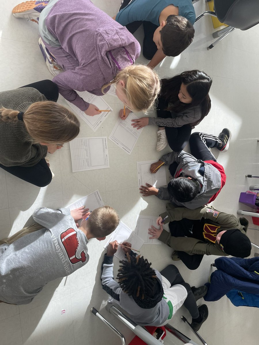 Ali Ulbrich tweet media