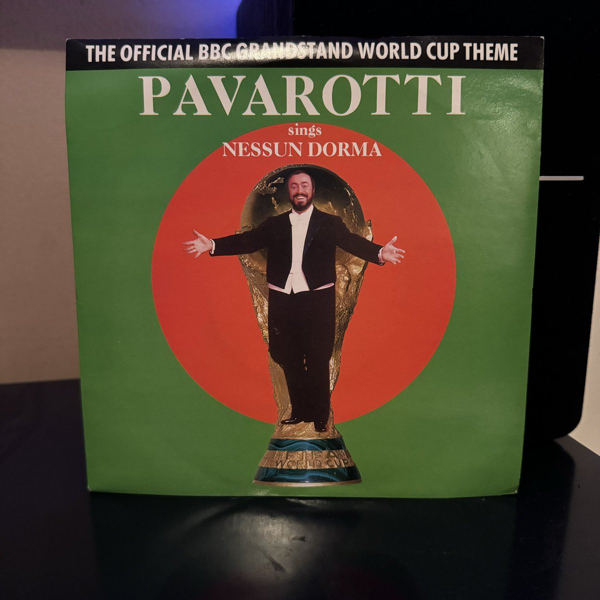 SubbuteoCollect's tweet image. Not #Subbuteo, but had to buy these Arsenal #Corinthian #Prostars today. Oh and Pavas too