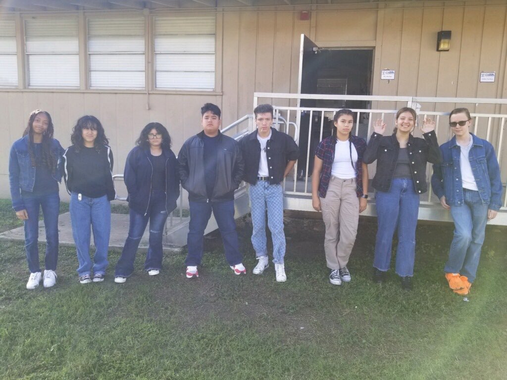 dataedwhite's tweet photo. Our eighth graders read βThe Outsidersβ in ELAR.
It has become a tradition to host a watch party and Greaser/Socs dress up day to culminate the end of the unit! π¬πΏ
#theoutsiders
#greaser
#Socs
#thedataway
#AmazingData
#DataFamily
#datadoes https://t.co/RE1ptdBsZS