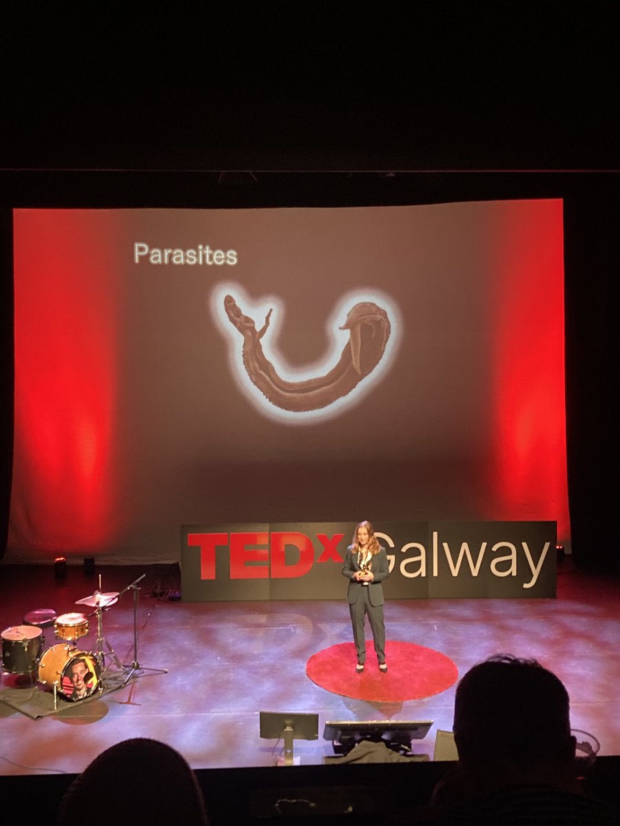 ⁦<a href="/MPL_UniOfGalway/">Molecular Parasitology at the University of Galway</a>⁩ team supporting ⁦<a href="/VtoriWard/">Victoria Ward</a>⁩ yesterday at the ⁦<a href="/TEDxGalway/">TEDxGalway</a>⁩ event where she gave a talk on the use of hydrogels and parasite secretions to help prevent heart failure. ❤️🪱 Well done Victoria on your brilliant talk! 👏👏👏