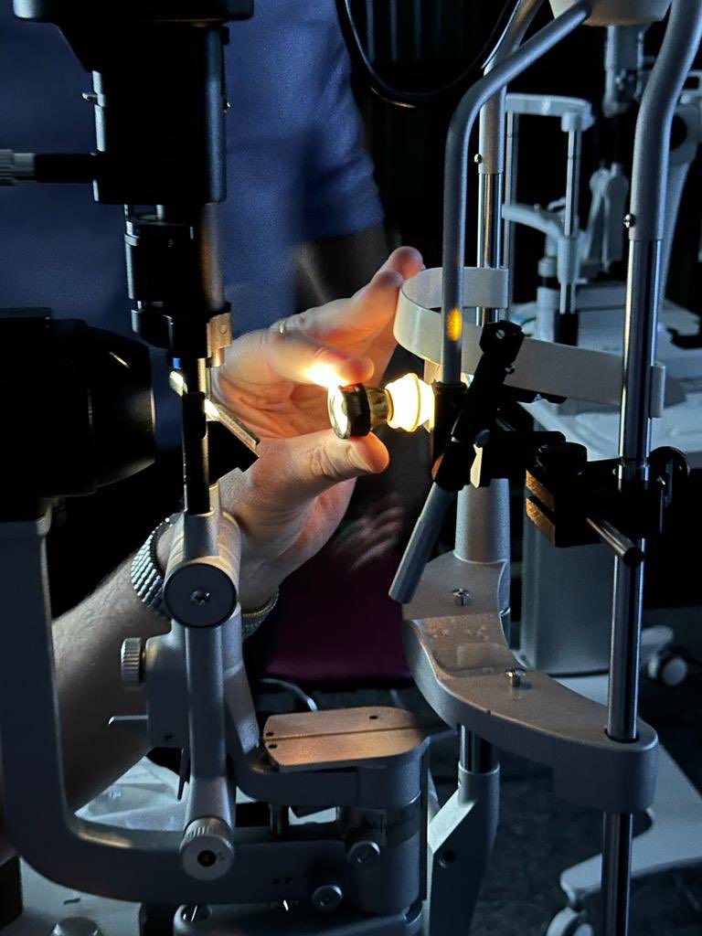 Samir14936493's tweet photo. Had a great morning delivering gonioscopy training to the optometrists and ACP nurses at a western Eye Hospital. 
Everyone got stuck in and managed to get lenses on eye and visualise/identify angle structures. 
A big thank you to @altomed for their support
@ImperialOphth https://t.co/T65QYjft9L