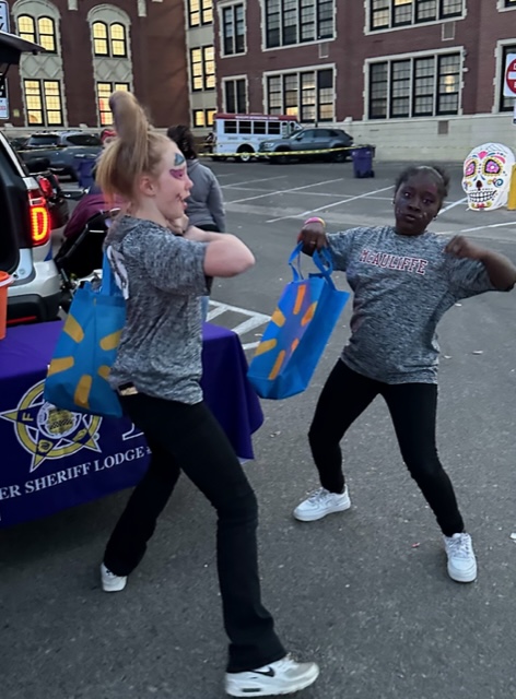 DenverFOP27's tweet photo. Happy Trunk or Treat Community!! https://t.co/Afi4SrqO67