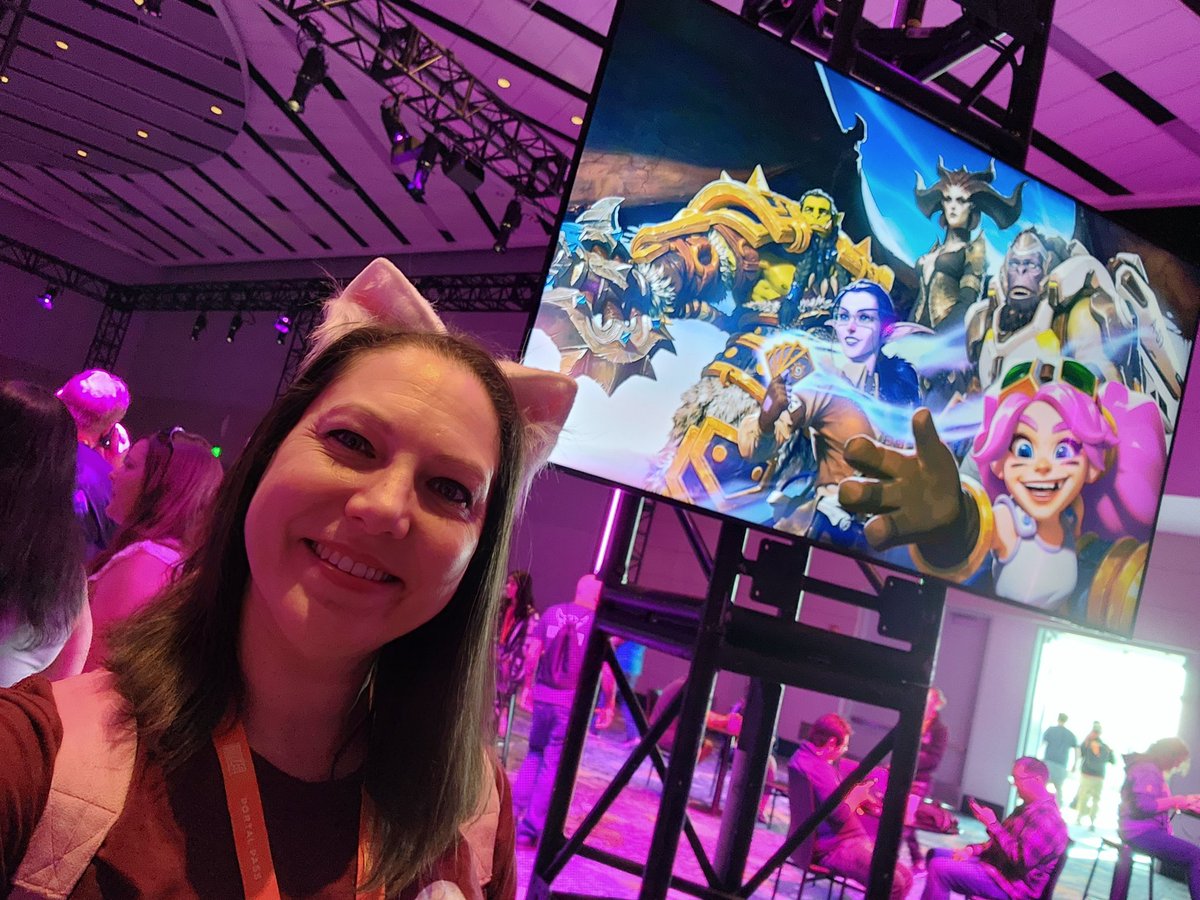 kalakimatra's tweet photo. Great day #BlizzCon2023 so far!! Here are my favorite solo shots of #day1 so far!!
#girlgamer
#katlady
#grateful
#katears https://t.co/N9lZeHAyiA