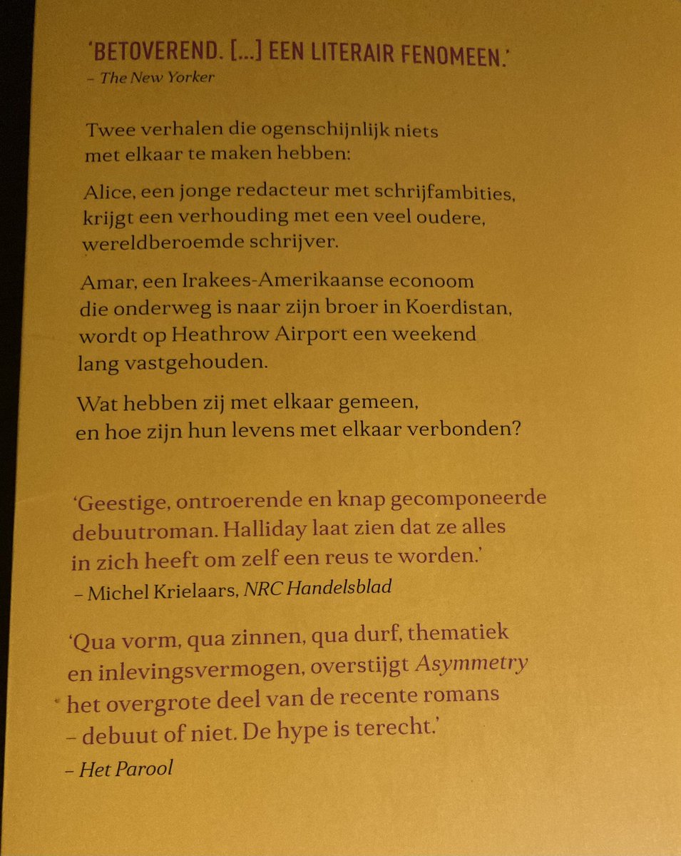 blaisetolky's tweet photo. Wat ik nu herlees: de hype uit 2018, weet u nog?!
En het is zo supergoed vertaald door #LisetteGraswinckel
#LisaHalliday #Asymmetrie @AtlasContact https://t.co/n3KcHXSDDY